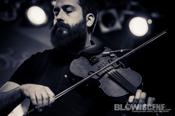 Revival-Tour-2013-Jon-Gaunt-band-048