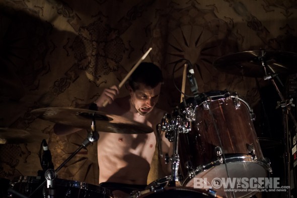 Ken-Mode-band-012