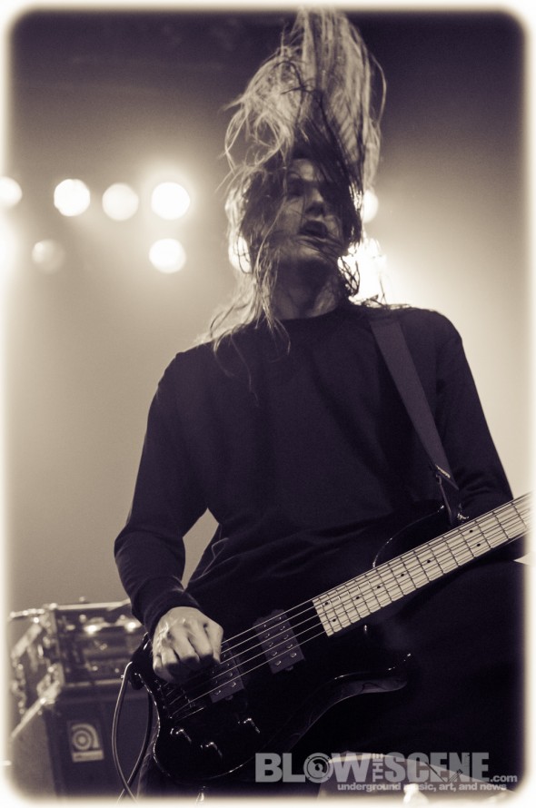 Waking-the-Dead-band-005