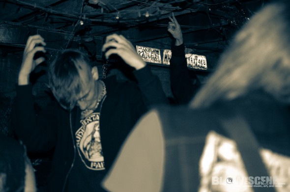 plague-dogs-band-13