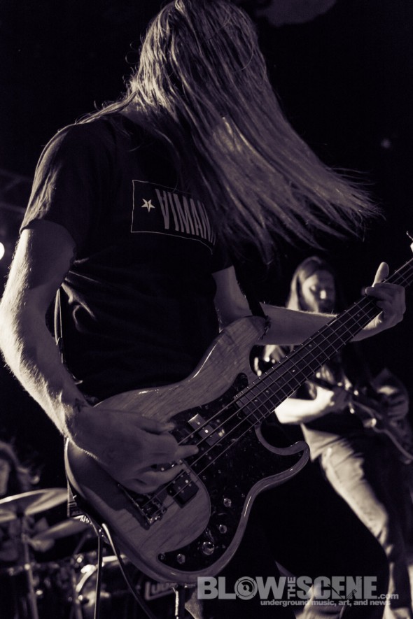 Aiicents-band-001