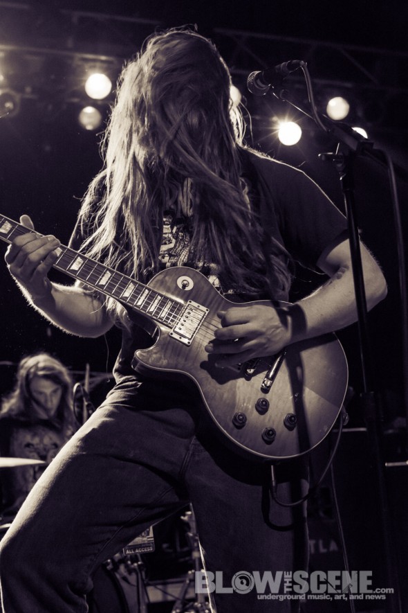 Aiicents-band-003