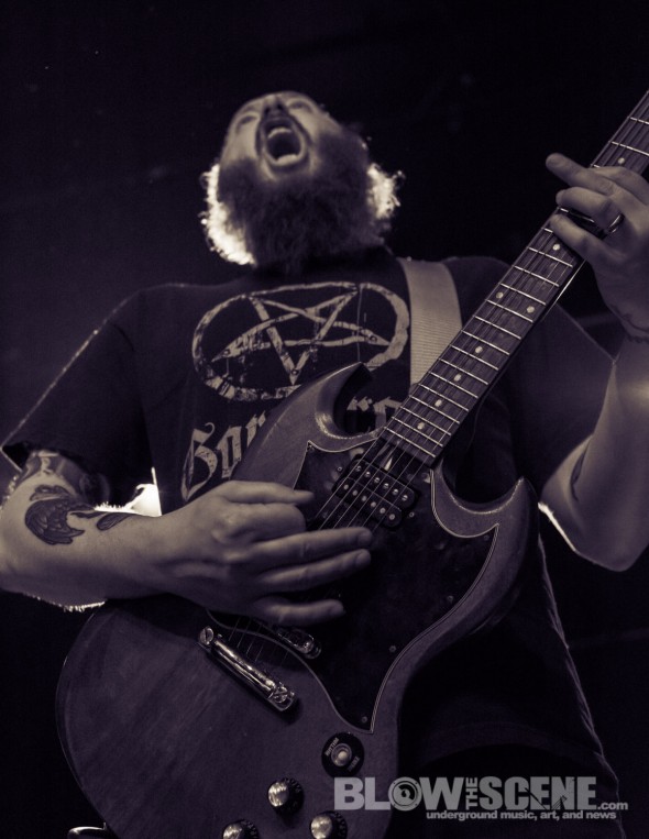 Aiicents-band-012