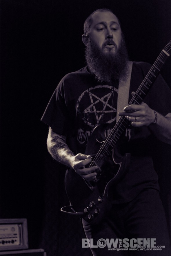 Aiicents-band-025