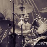 Tombs-band-002