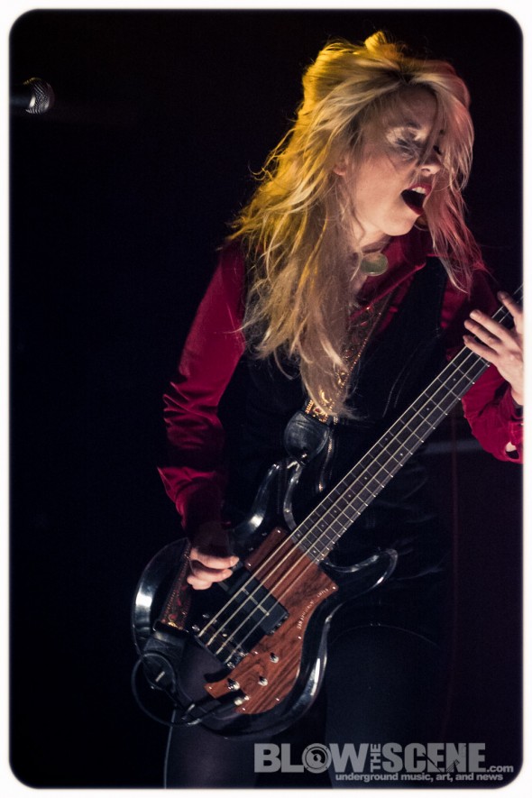White-Hills-band-031