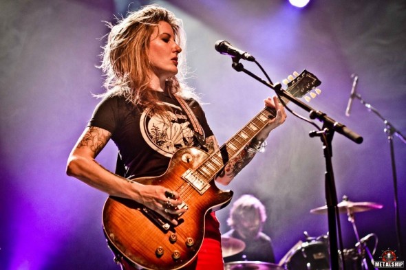 laura-pleasants-kylesa