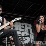 Butcher-Babies-Mayhem-Fest-2013-band-0122