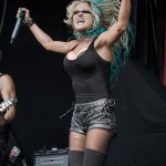 Butcher-Babies-Mayhem-Fest-2013-band-0127