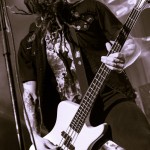 Five-Finger-Death-Punch-Mayhem-Fest-2013-band-0328