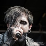 Motionless-In-White-Mayhem-Fest-2013-band-0110