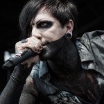 Motionless-In-White-Mayhem-Fest-2013-band-0114