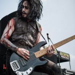 Motionless-In-White-Mayhem-Fest-2013-band-098