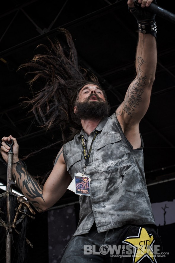 Throne-Into-Exile-Mayhem-Fest-2013-band-011