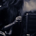 io-Echo-band-010