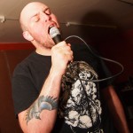 less-life-band-4