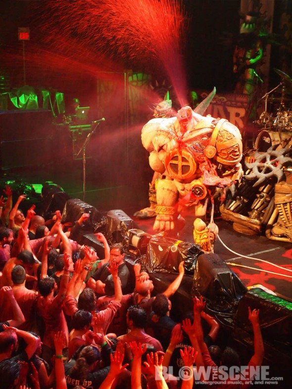 GWAR-this-is-hardcore-2013-sunday-26