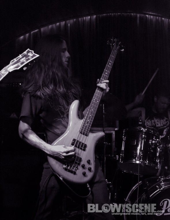 HOWL-band-036