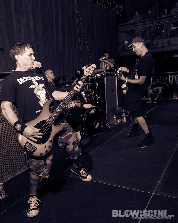 black-train-jack-this-is-hardcore-2013-1