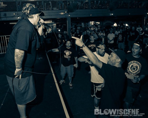 clenched-fist-this-is-hardcore-2013-sunday-2