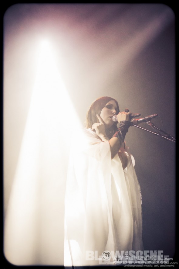 Chelsea Wolfe Chelsea-Wolfe-band-030
