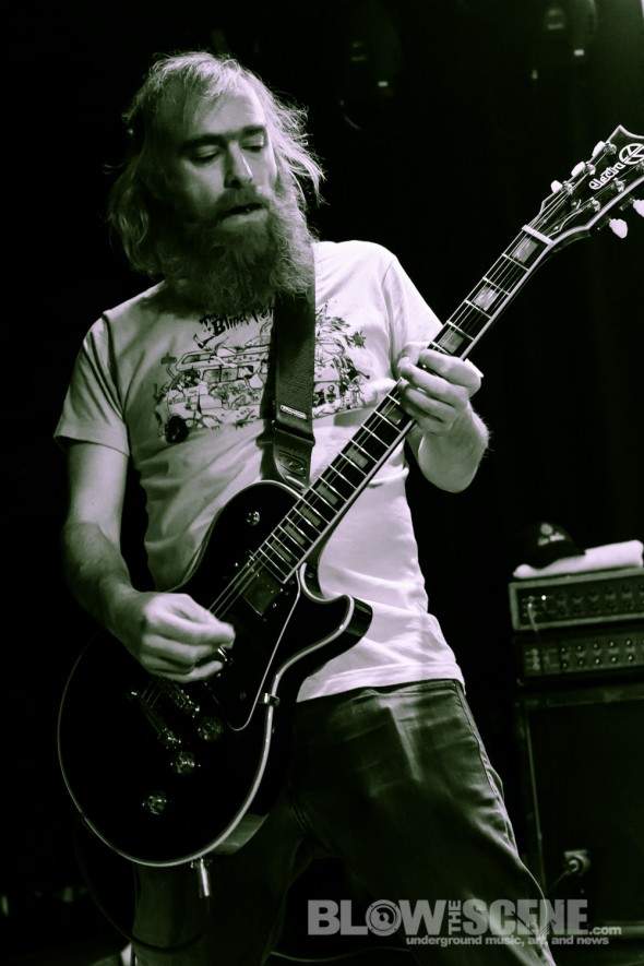 Red-Fang-band-054