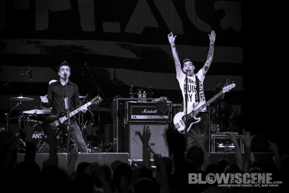 Anti-Flag-band-034