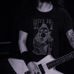 Tombs-band-019