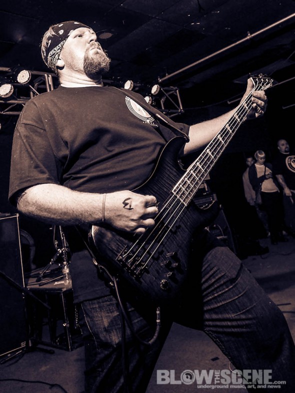 clenched-fist-keystone-jam-16