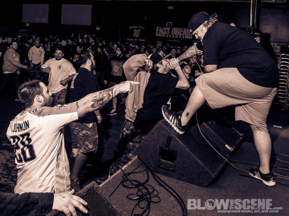 clenched-fist-keystone-jam-9