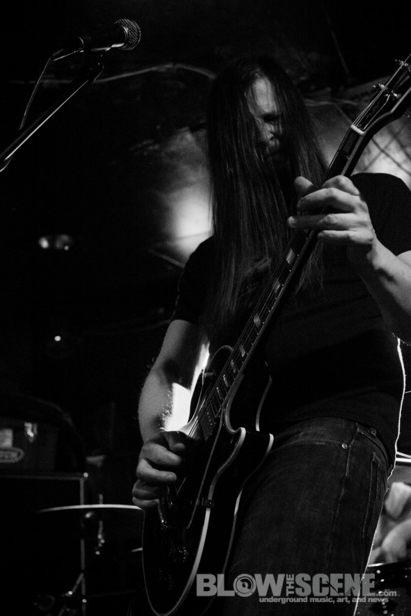 Neon-Warship-band-019