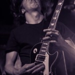 Skeleton-Hands-band-011