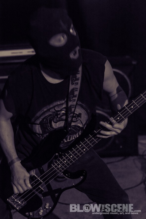 Occult 45-band-011