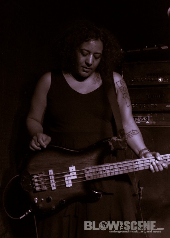 Helms-Alee-band-009