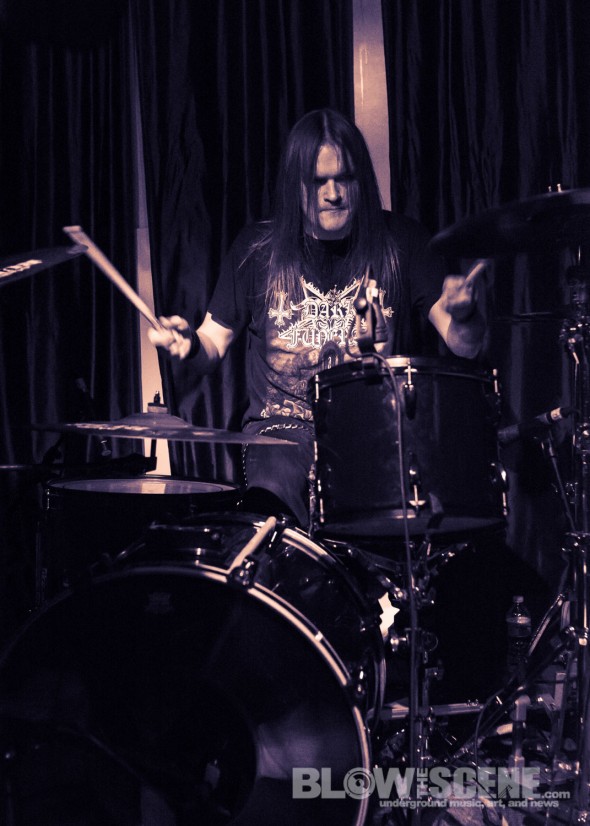 Hooded-Menace-band-029