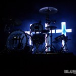 ††† Crosses band