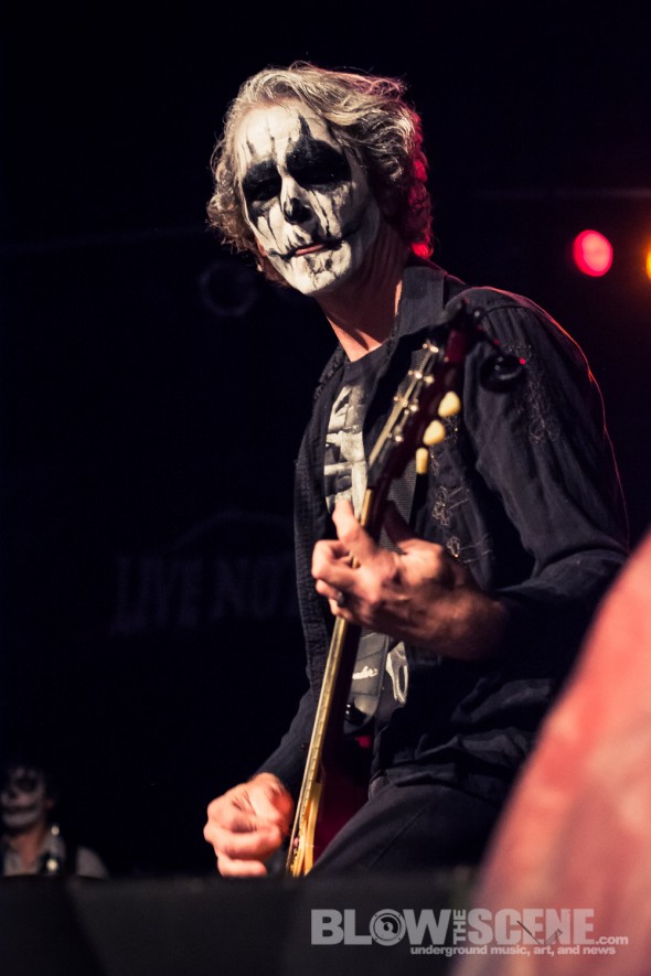 Live-Not-On-Evil-band-008