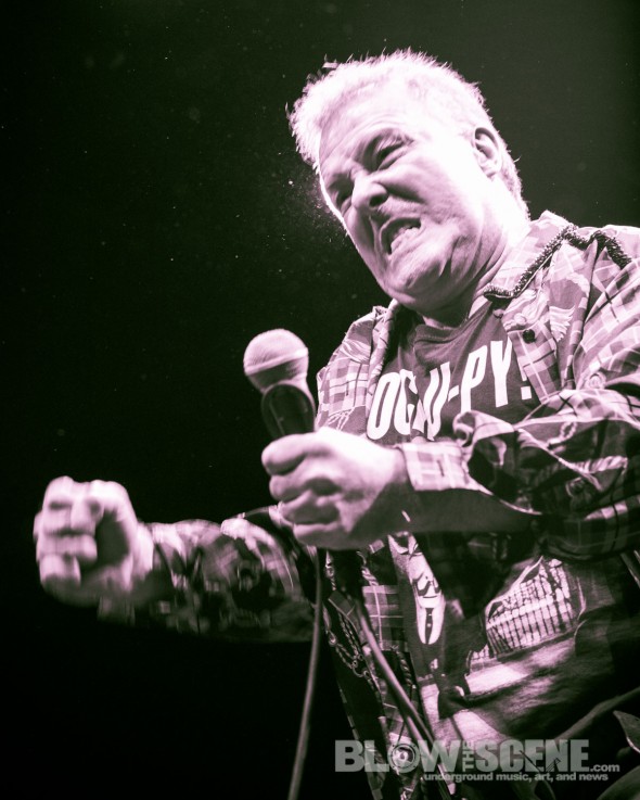Jello-Biafra-&-the-Guantanamo-School-Of-Medicine-band-051