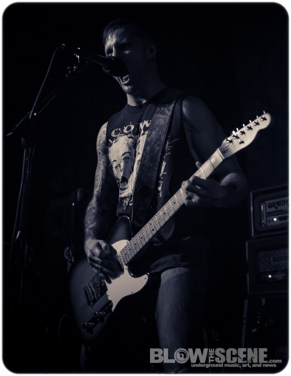 Ken-Mode-band-020