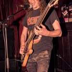 Die-Choking-band-048