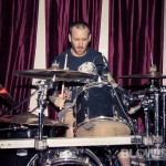Die-Choking-band-049