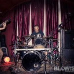 Die-Choking-band-056