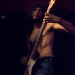 Pyrrhon-band-034