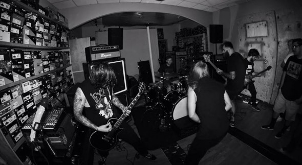 hollow-earth-band-live