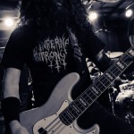Tombs-band-041