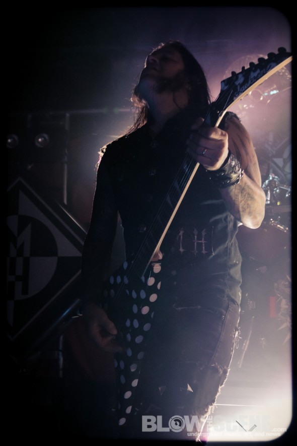 Machine-Head-band-003