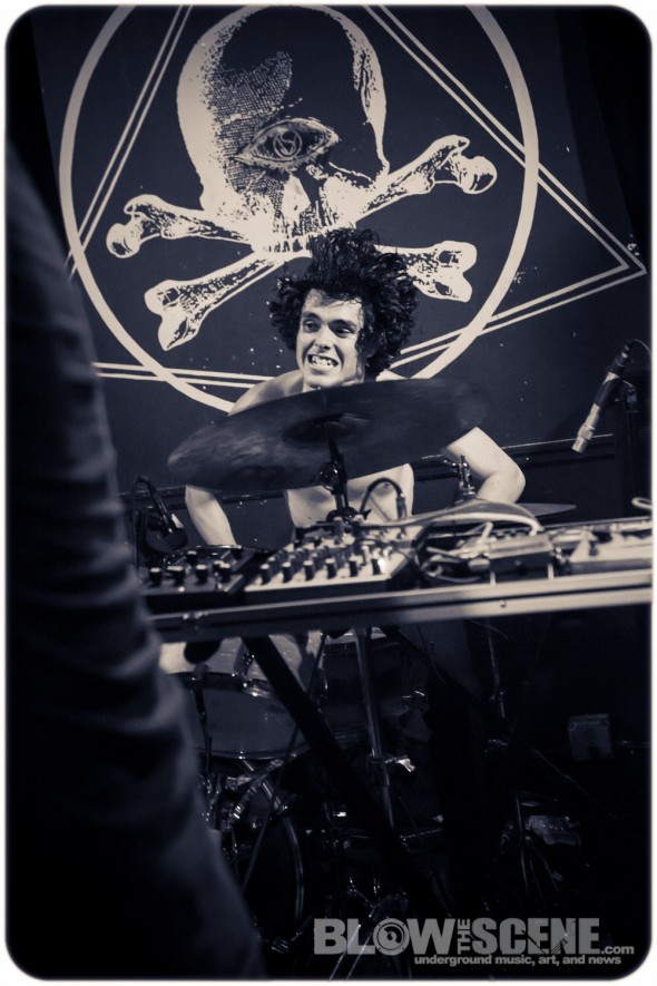 Full-Of-Hell-band-044