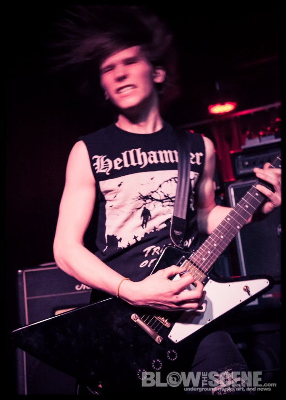 Infernal-Stronghold-band-002