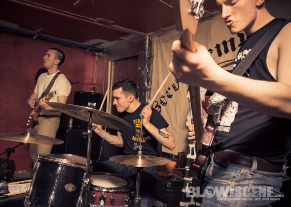 Violent-Reaction-band-066