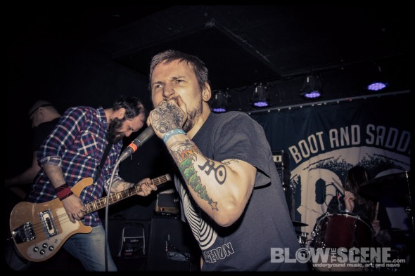 Fucking-Invincible-band-029